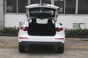 众泰汽车-众泰SR9-2.0T 自动极致之心版