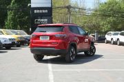 广汽菲克-指南者-200TS 自动高性能四驱版