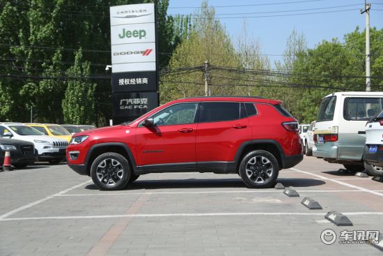 Jeep 指南者