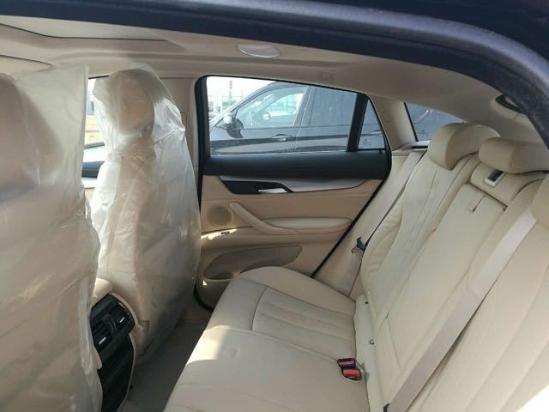 17款平行进口宝马X6 庞大车身 跑车的性能