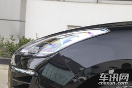 众泰汽车-众泰SR9-2.0T 自动极致之光版