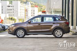 上汽集团-荣威RX5-20T 两驱手动旗舰版