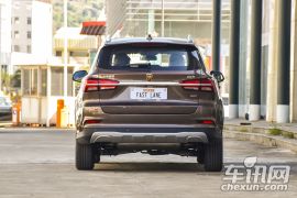 上汽集团-荣威RX5-20T 两驱手动旗舰版