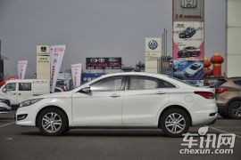 一汽奔腾-奔腾B50-1.6L 自动豪华型