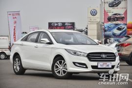 一汽奔腾-奔腾B50-1.6L 自动豪华型