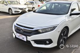 东风本田-思域-220TURBO 自动豪华版