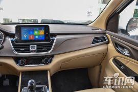 宝骏-宝骏730-1.5T 手动豪华型 7座