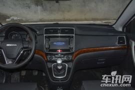 长城汽车-哈弗H6-运动版 2.0T 柴油 手动四驱尊贵型 国V