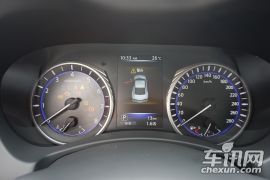 英菲尼迪(进口)-英菲尼迪Q60-2.0T 豪华版