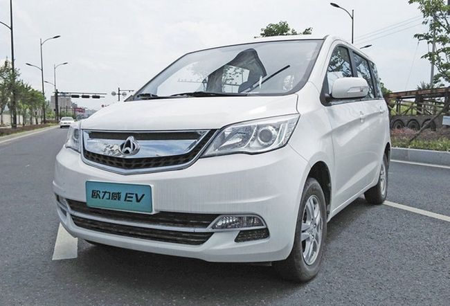 长安欧力威EV精英型上市 补贴前售15.80万