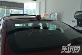 通用别克-君威-28T 尊贵型