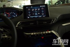 东风标致-标致5008-380THP 7座精英版