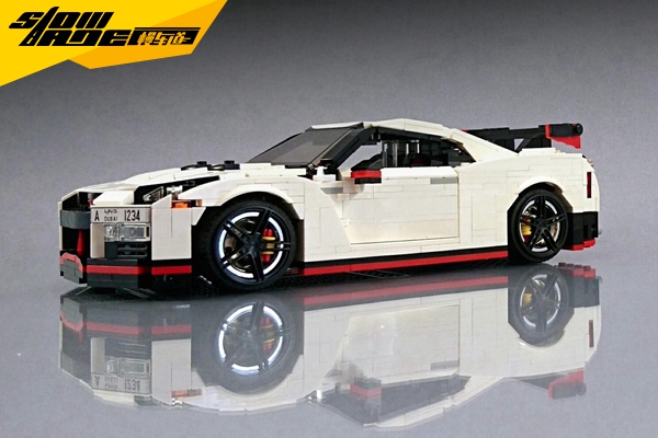 乐高日产GT-R Nismo玩具 圆童年的速度梦想
