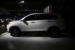 北汽银翔-北汽幻速S7