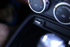 海马汽车-海马S5