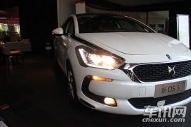 长安PSA-DS5-1.6T 豪华版THP160