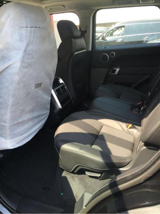 路虎揽胜运动汽油最新报价 颜色配置可选