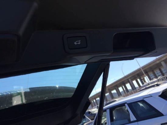 路虎揽胜运动汽油最新报价 颜色配置可选