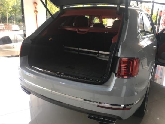 17款宾利添越宾利顶级SUV帝王级座驾请君来驾驭