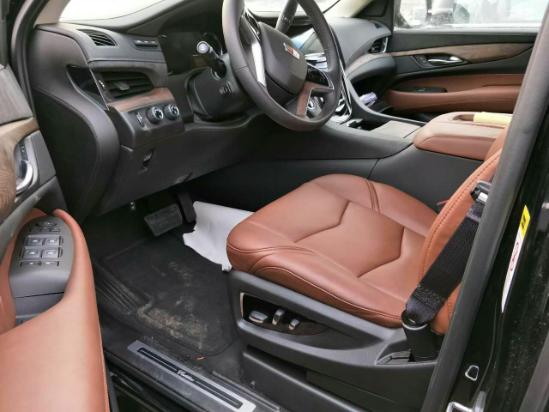 17款进口凯迪拉克凯雷德传承经典尊贵象征