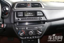 北京现代-瑞纳-1.4L 自动跃享版