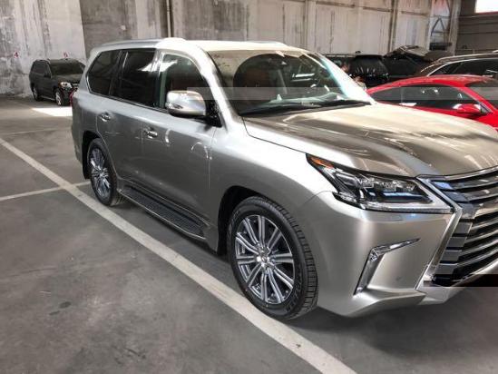 17款雷克萨斯LX570 特价促销凌志回馈让利