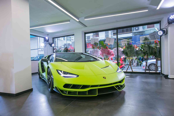 兰博基尼香港全新展厅于湾仔星街隆重开幕