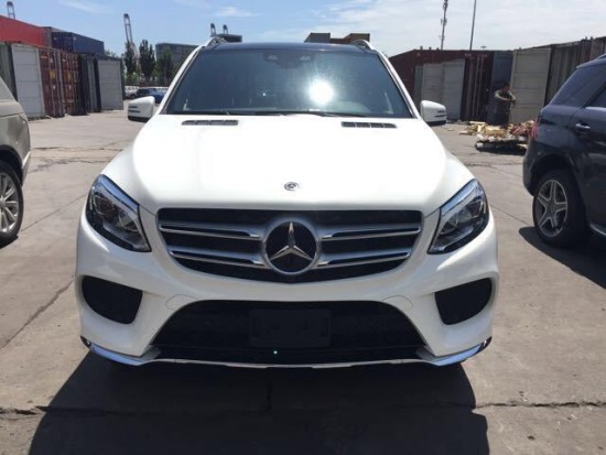 2017款奔驰GLE400顶配 超值价格尽在天津港