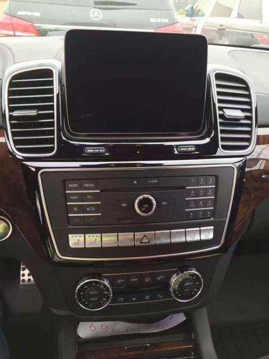 2017款奔驰GLS63AMG 全尺寸SUV全路况尽驰
