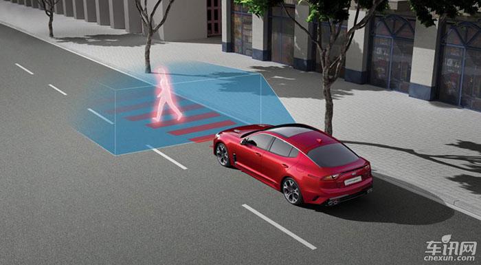起亚高性能轿跑Stinger广州车展首发上市