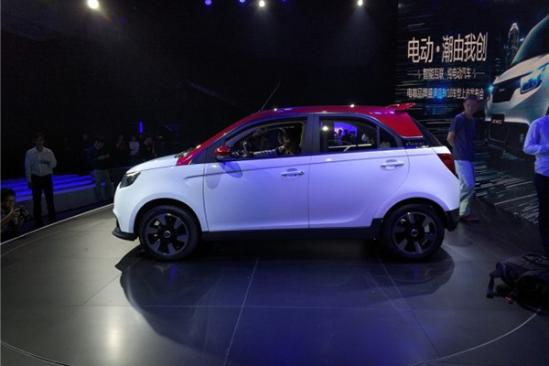 双向驱动战略 东南广州车展发布新能源规划
