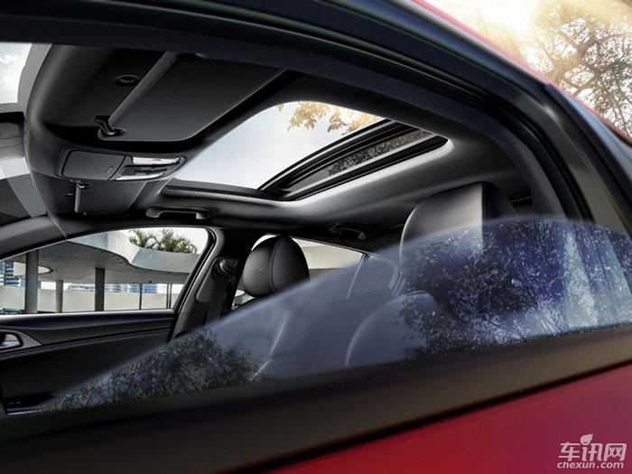 起亚高性能轿跑Stinger广州车展首发上市