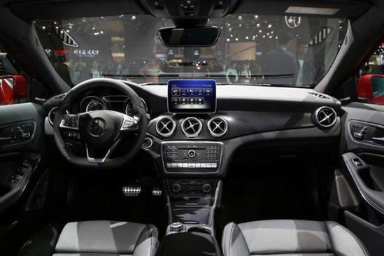 全新17款奔驰GLA200报价配置降价优惠促销