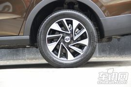 长安汽车-欧尚A800-1.5T 自动尊享型  ￥10.09