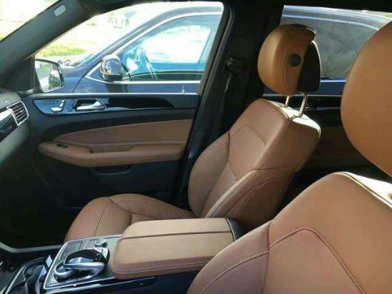 17款奔驰GLS450全港超低价，全国上牌，质量有三包。