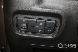 长安汽车-欧尚X70A-1.5L 手动豪华型