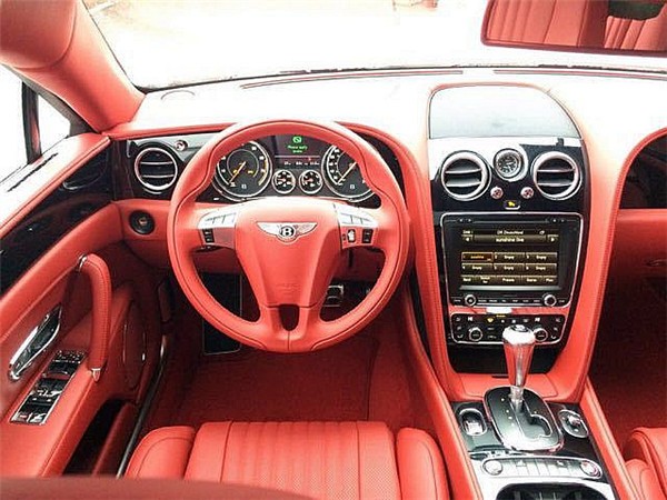 改装、 购车咨询热线:133 8804 6721 余薇  (同微信)