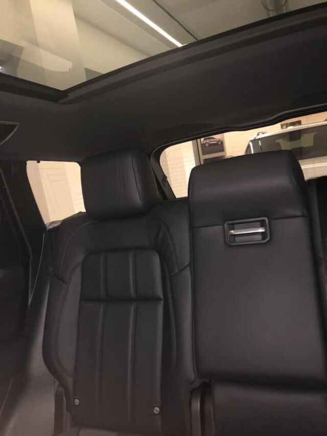 2018款路虎揽胜运动柴油版3.0 贵族至爱车