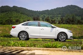 通用别克-全新英朗-18T 自动旗舰型