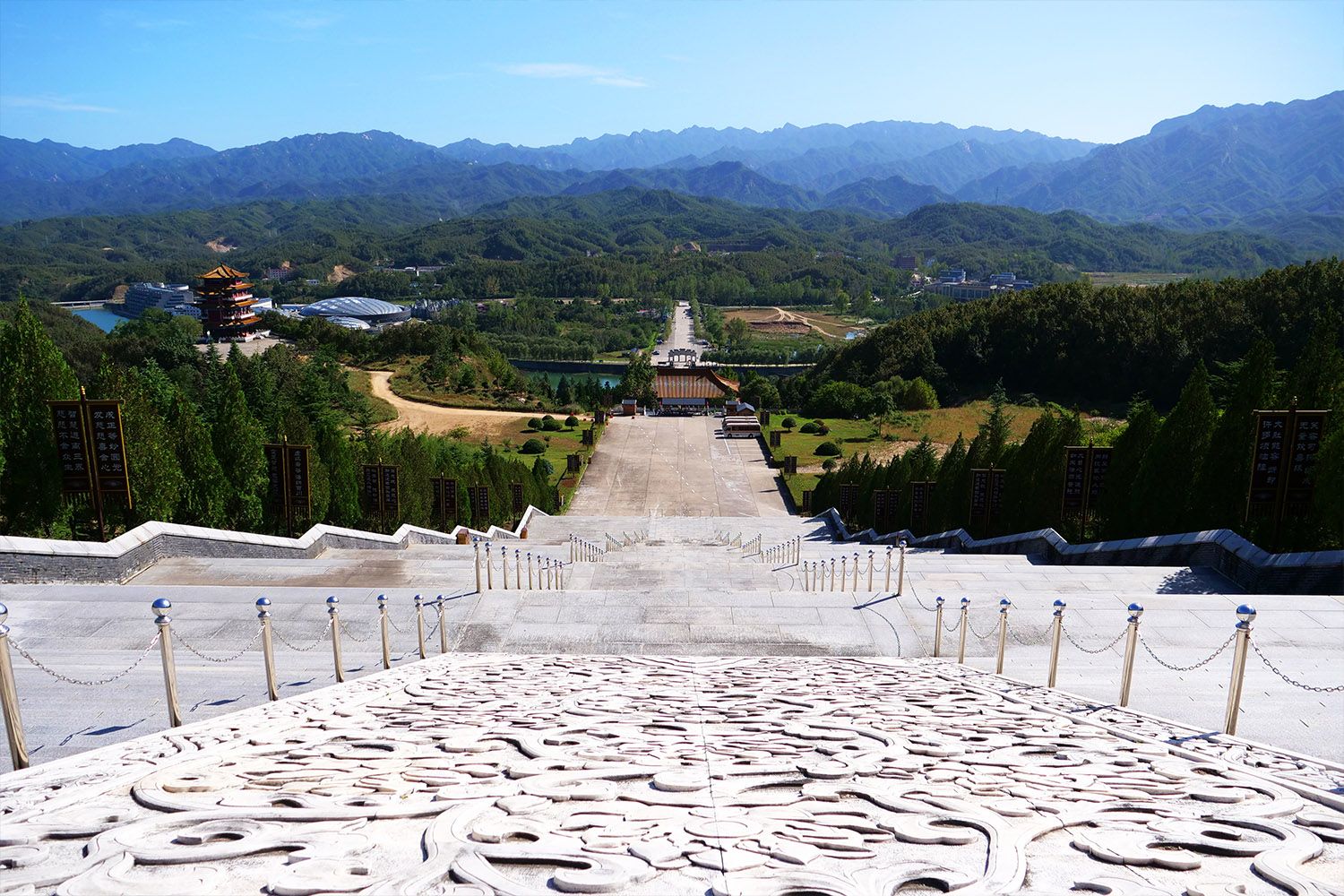 佛泉寺佛系之旅 体验别克威朗20T豪华型