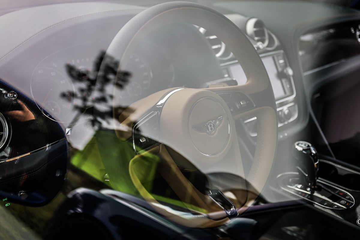 先是宾利后是SUV offroad体验宾利添越V8