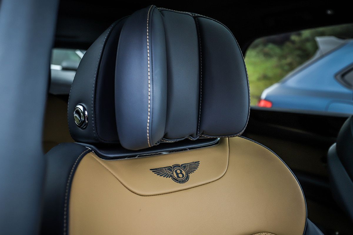 先是宾利后是SUV offroad体验宾利添越V8