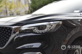 上汽集团-名爵HS-30T 自动四驱Trophy荷尔蒙超燃版