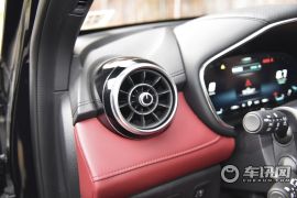 上汽集团-名爵HS-30T 自动四驱Trophy荷尔蒙超燃版