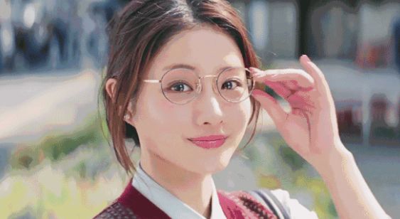 做自己的女王,让BMW为您加冕!