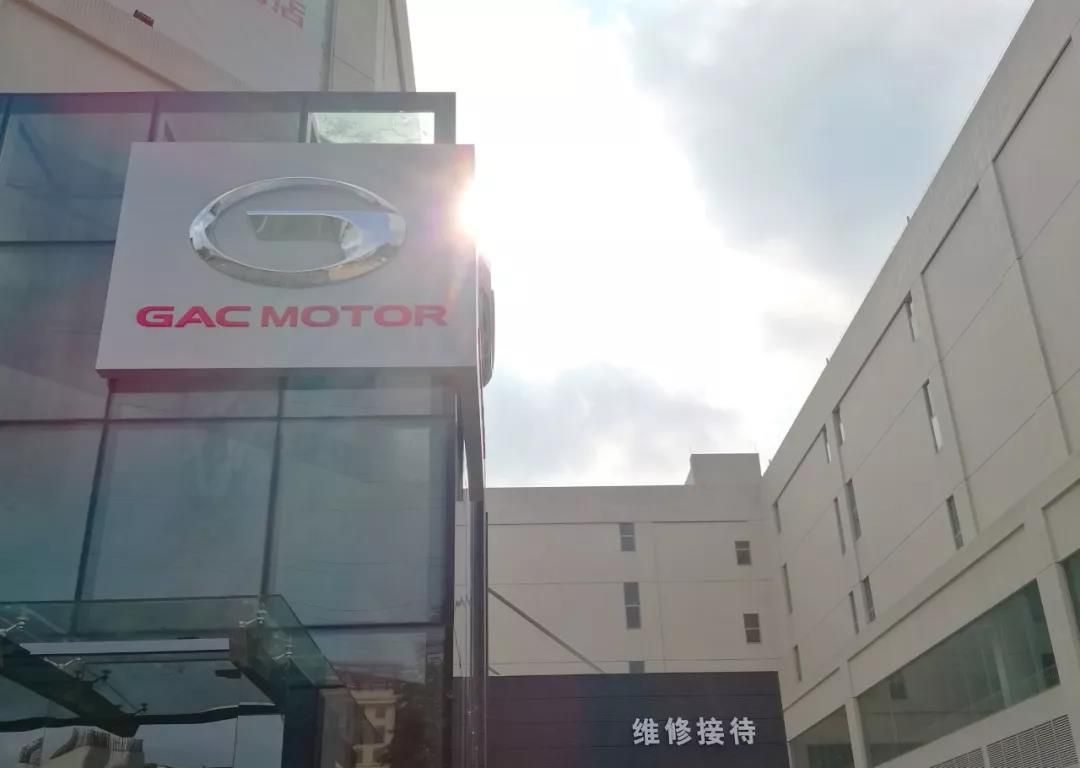一车送四礼，这家店竟然放出这种大招  