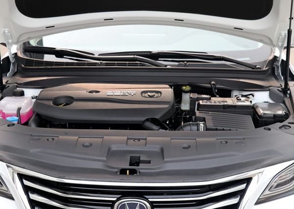 长安睿骋CC优惠8000元 欢迎到店试乘试驾