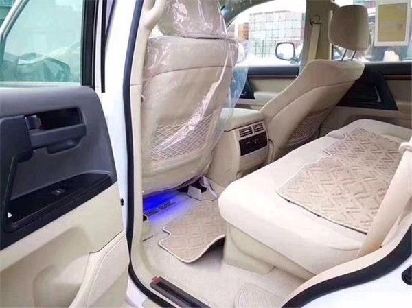 2019款丰田酷路泽4600GT性能版 约惠端午