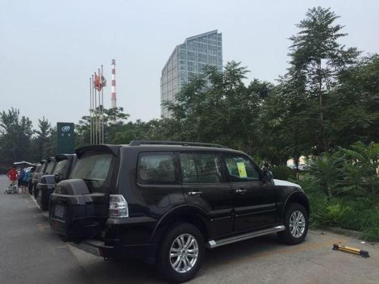 三菱帕杰罗 强劲的越野车