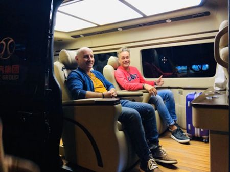 瓷博會載譽歸來:北汽EV5等新能源物流車受熱評